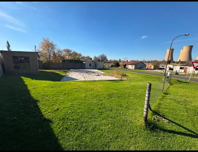 LAND FOR SALE IN KOMATI